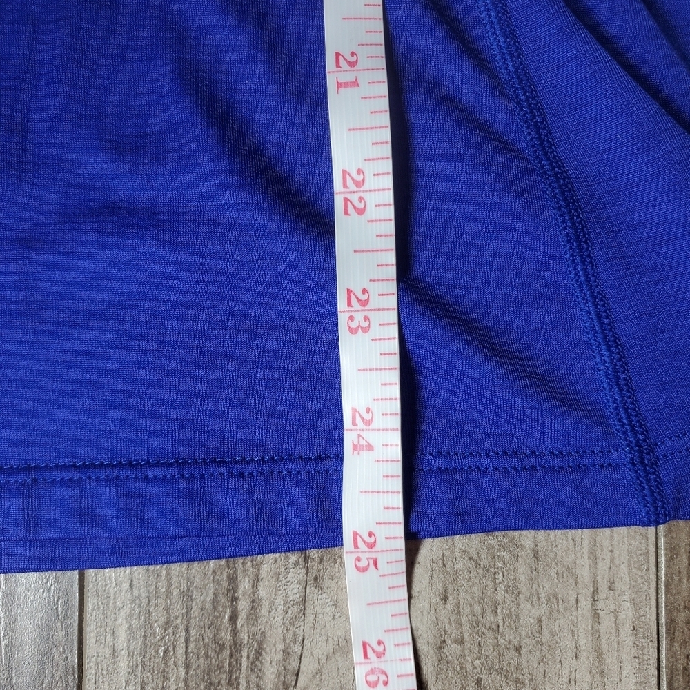 Under Armour Cold Gear Fitted Long Sleeve Athletic Top Women's Size Medium EUC - Picture 7 of 16